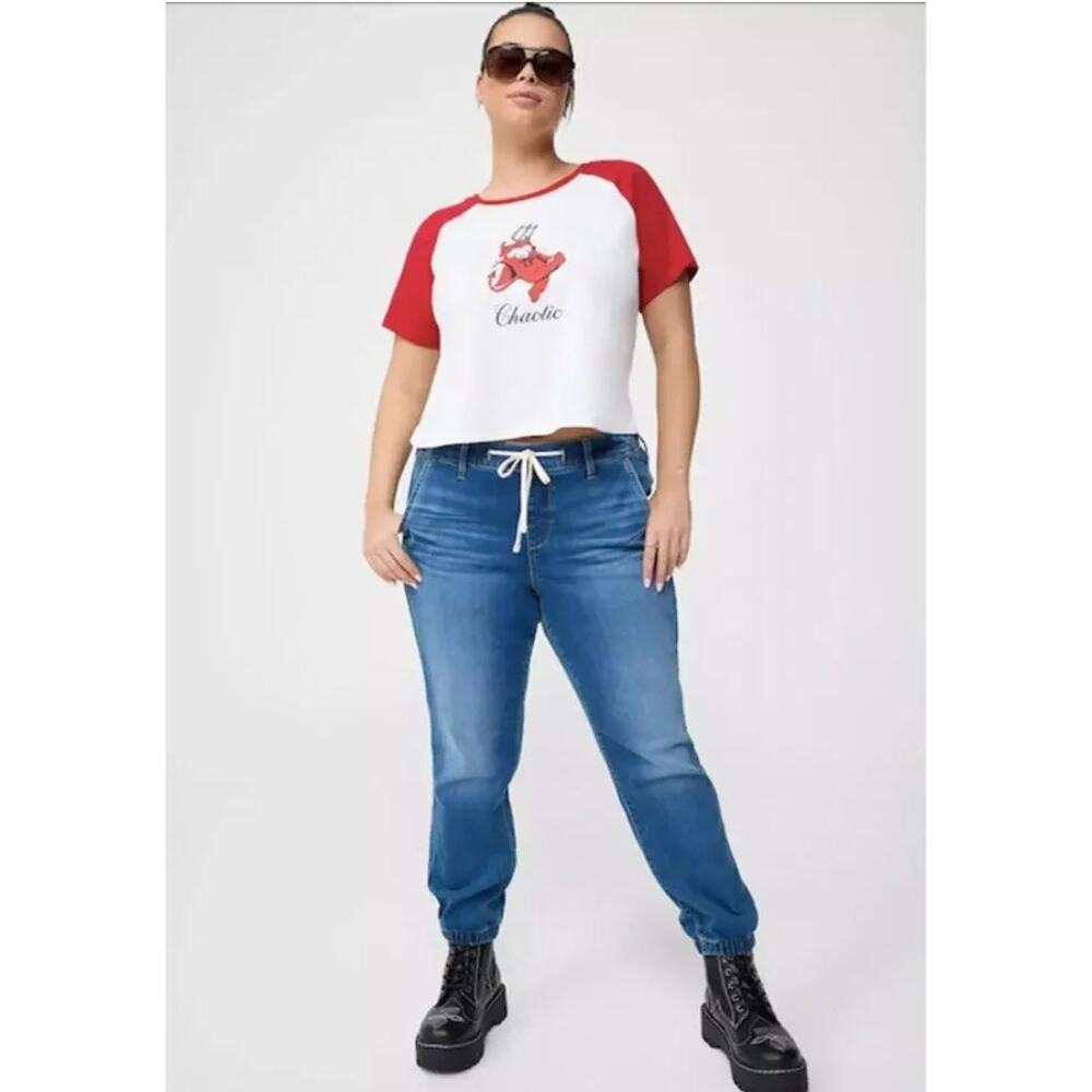 Torrid Kewpie Devil Tee Raglan Sleeves Cropped Kewpie Shirt Plus Size: 0X (12)